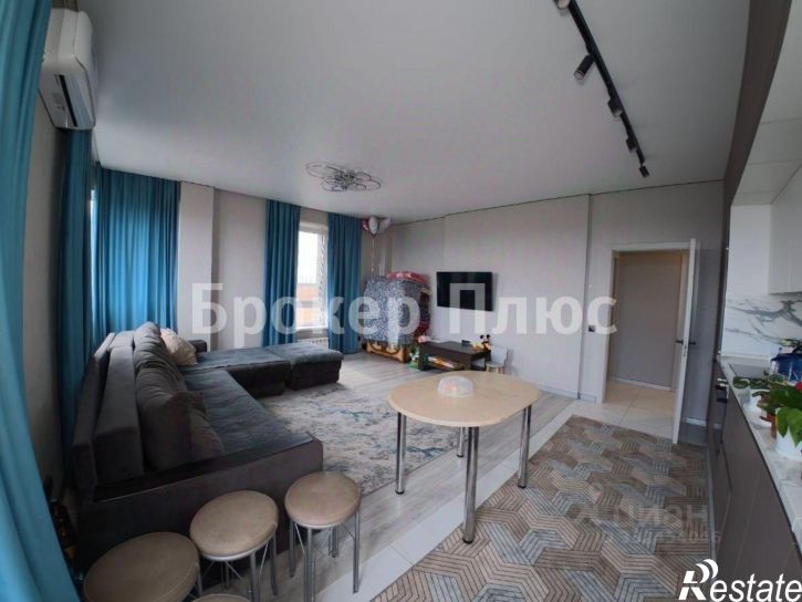 3-комн квартира ул Комарова, 7А,  д. 7А