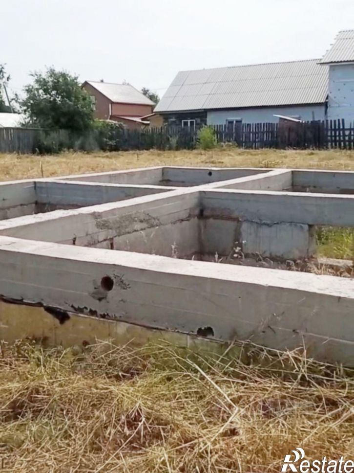 Земельный участок