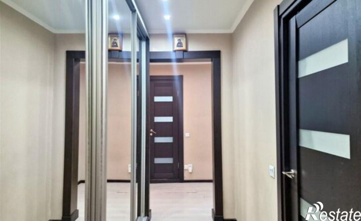 3-комн квартира ул Пирятинская, 03,  д. 03