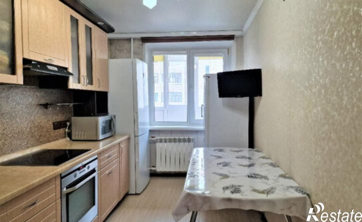 3-комн квартира ул Пирятинская, 03,  д. 03