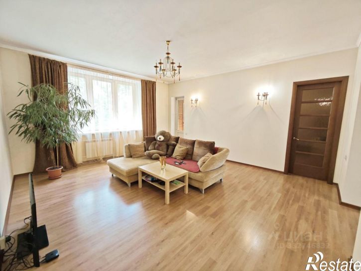 3-комн квартира ул Хакасская, 75,  д. 75