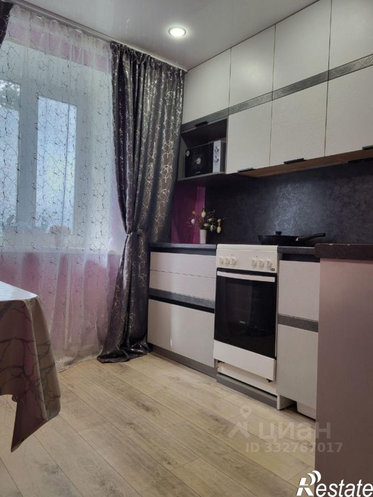 3-комн квартира ул Флотская, 15,  д. 15