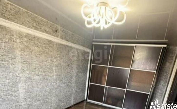 1-комн квартира ул Комарова, 8,  д. 8