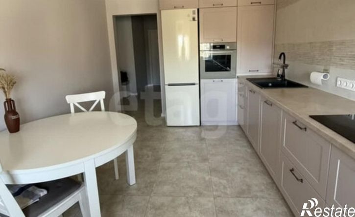 3-комн квартира ул Авиаторов, 6,  д. 6