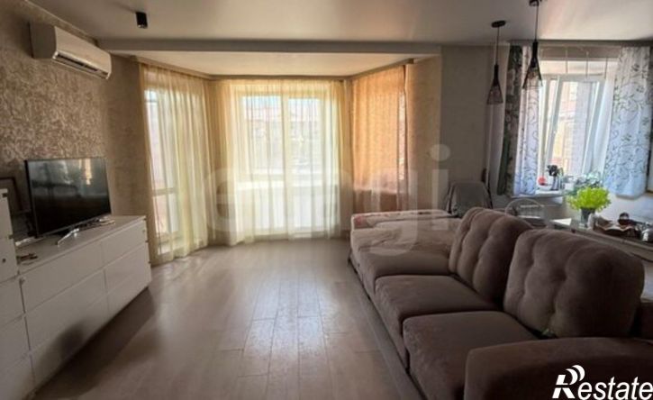 2-комн квартира улица Авиаторов, 6А