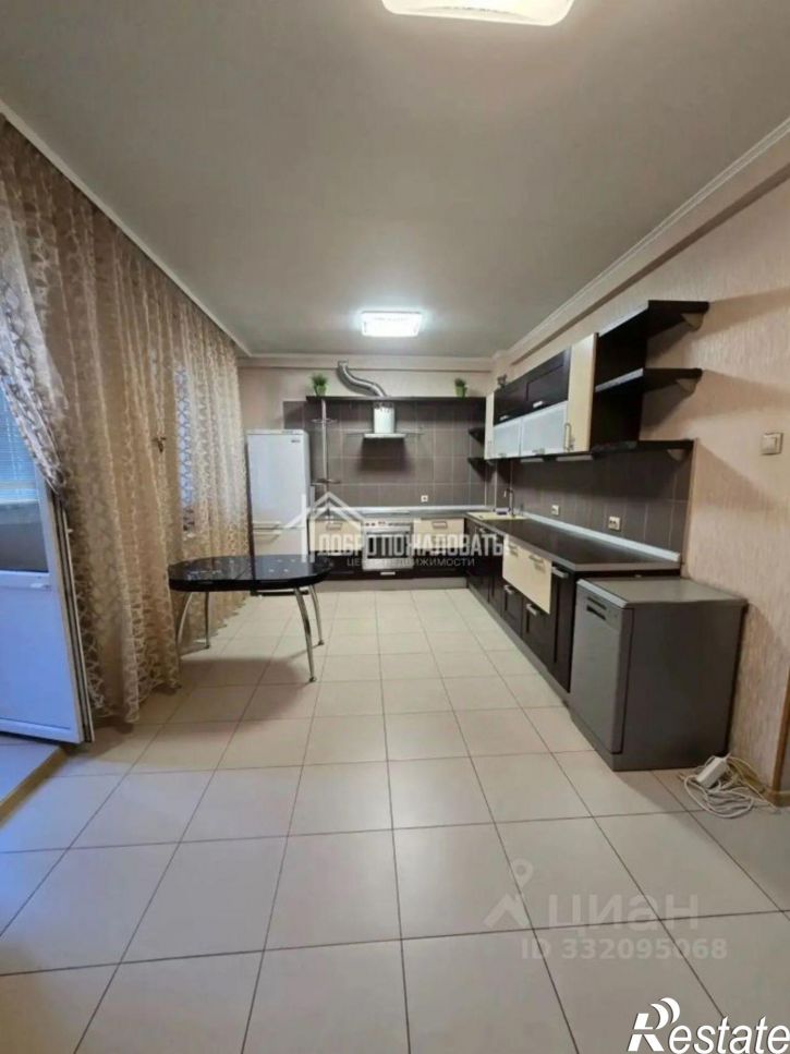 3-комн квартира ул Бограда, 118,  д. 118