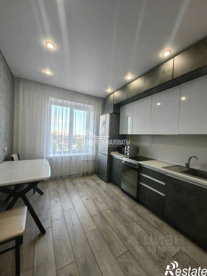 2-комн квартира ул Комарова, 24Б,  д. 24Б