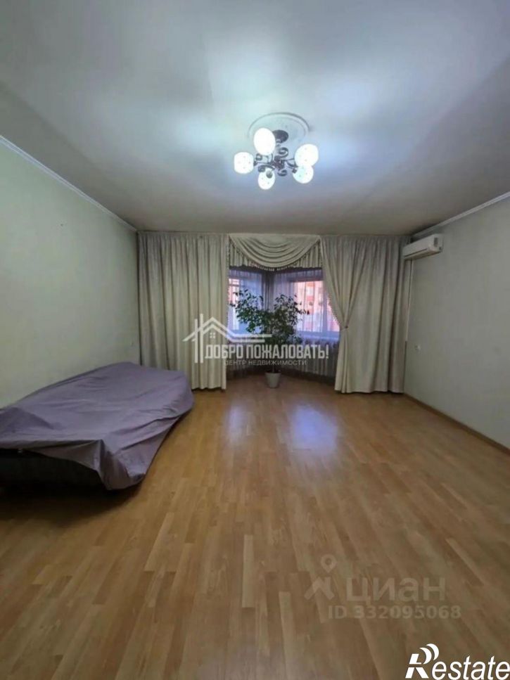3-комн квартира ул Бограда, 118,  д. 118