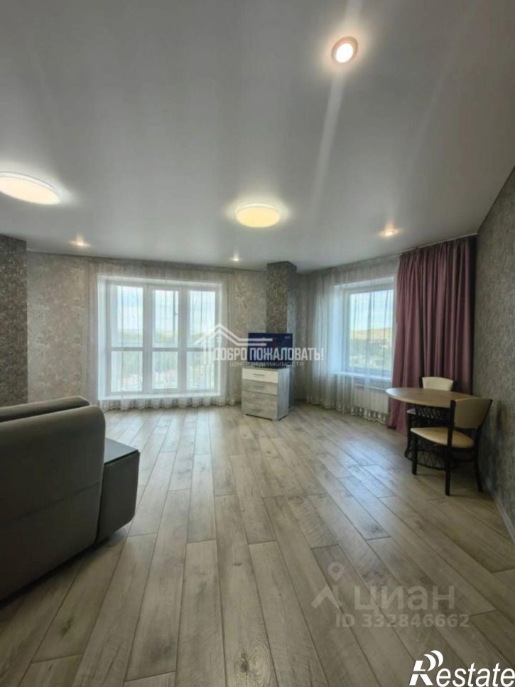 2-комн квартира ул Комарова, 24Б,  д. 24Б