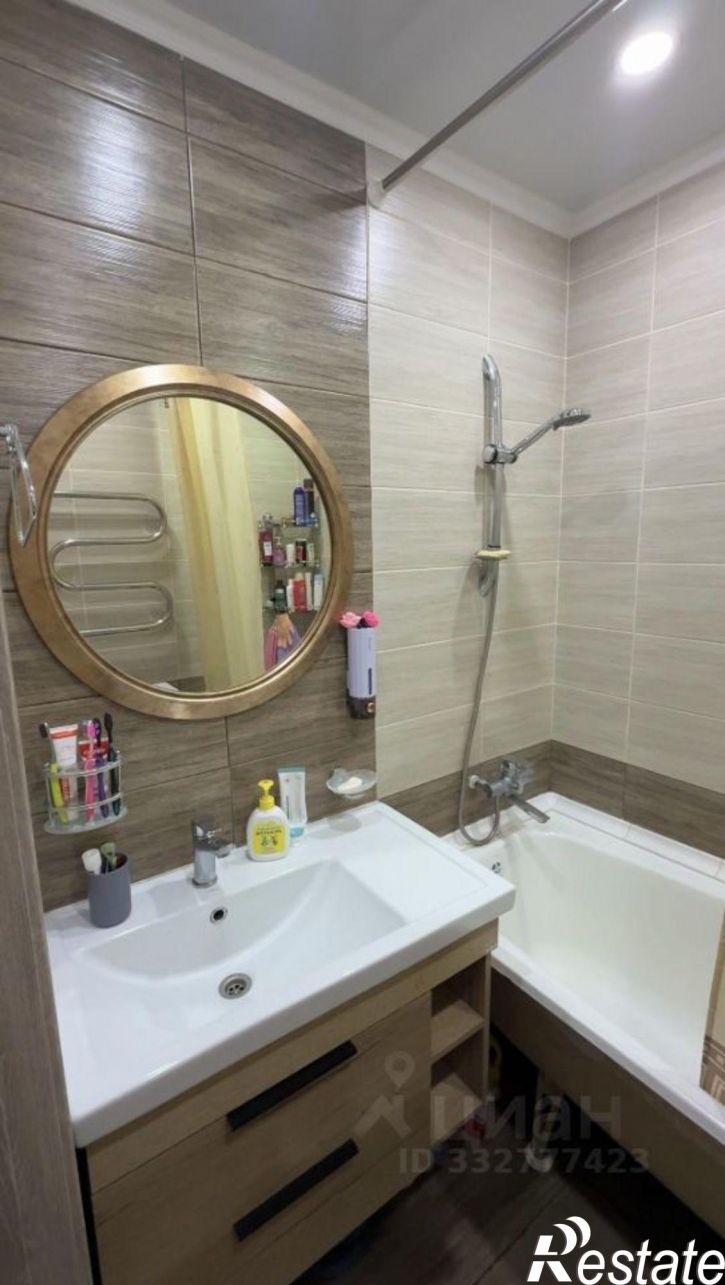 3-комн квартира ул Стофато, 16,  д. 16