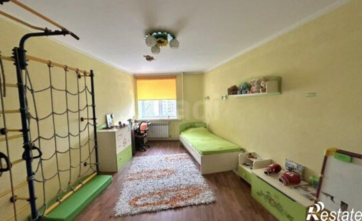 3-комн квартира ул Торосова, 17,  д. 17