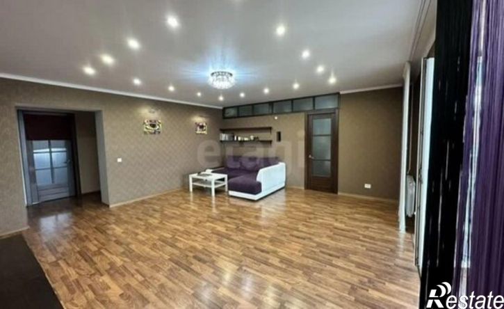 3-комн квартира ул Торосова, 17,  д. 17
