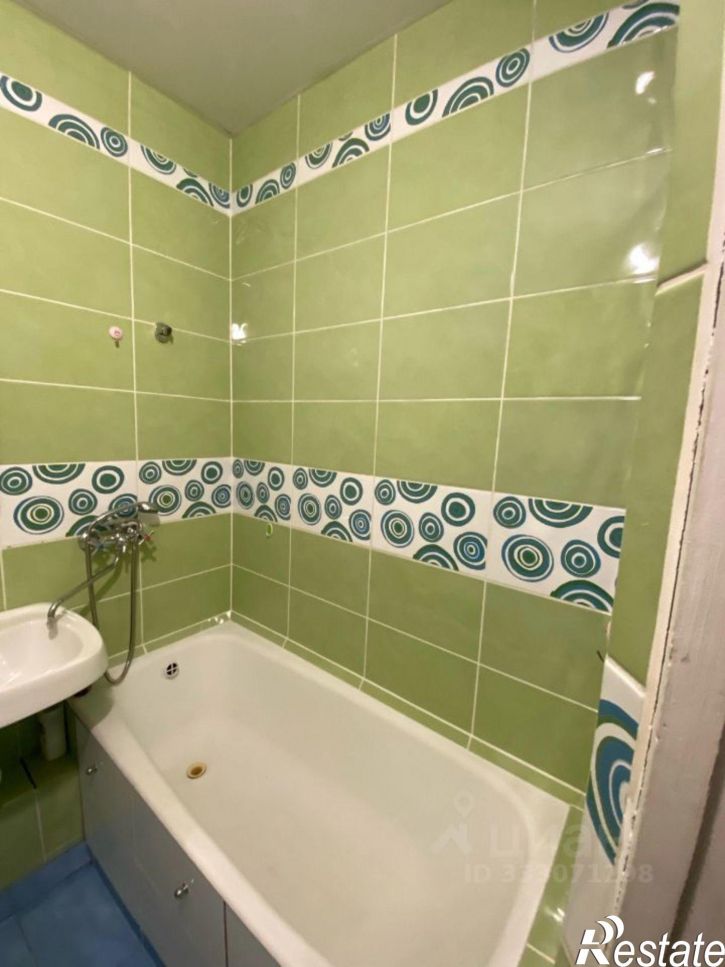 1-комн квартира пр-кт Дружбы Народов, 40,  д. 40
