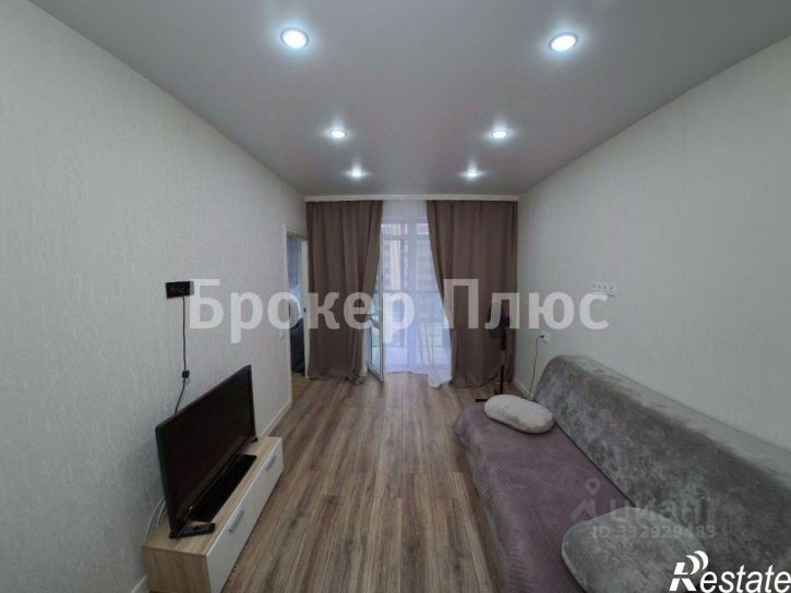 1-комн квартира ул Генерала Тихонова, 10/1,  д. 10/1