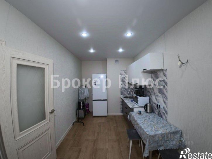 1-комн квартира ул Генерала Тихонова, 10/1,  д. 10/1