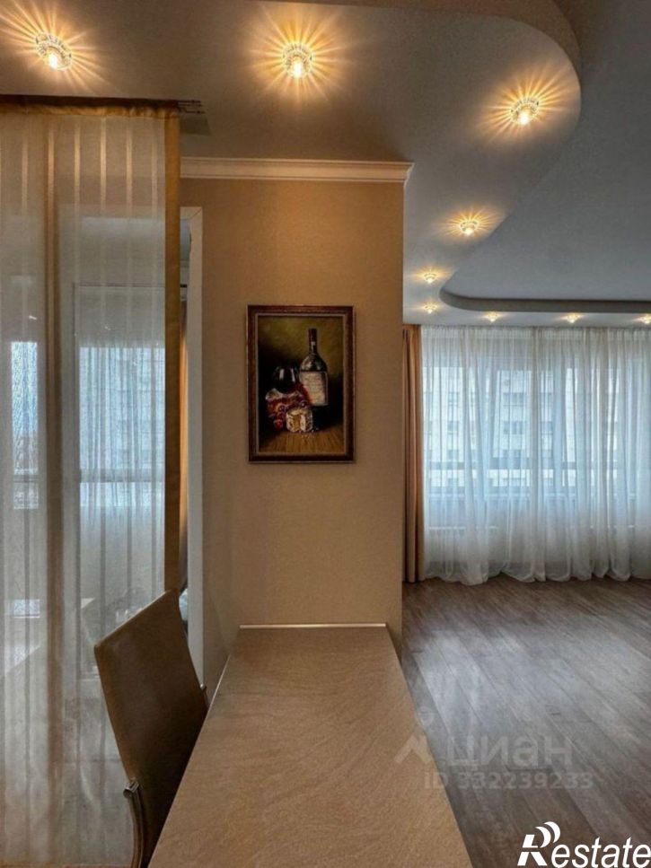 3-комн квартира пр-кт Дружбы Народов, 43,  д. 43