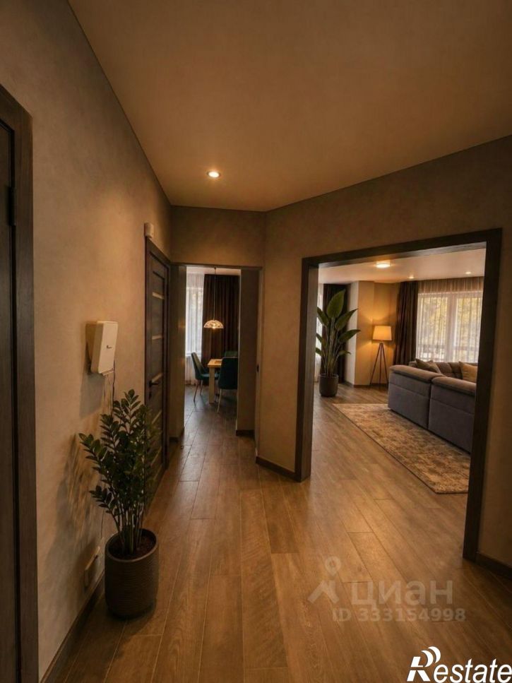 2-комн квартира ул Комарова, 24Б,  д. 24Б