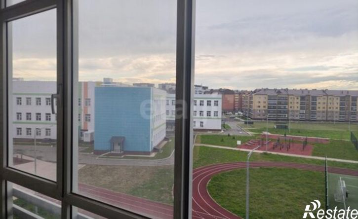2-комн квартира ул Генерала Тихонова, 2,  д. 2