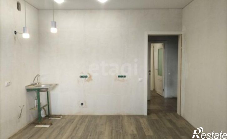 2-комн квартира ул Генерала Тихонова, 2,  д. 2