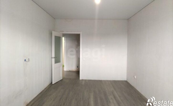 2-комн квартира ул Генерала Тихонова, 2,  д. 2