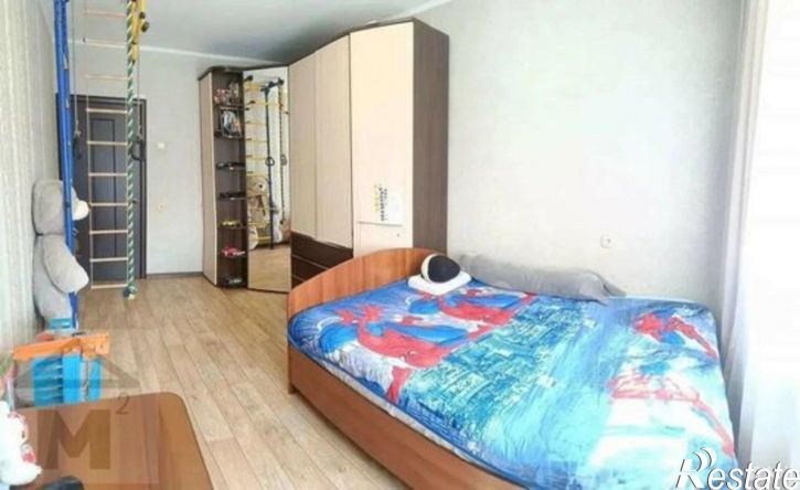 3-комн квартира ул Крылова, 112,  д. 112
