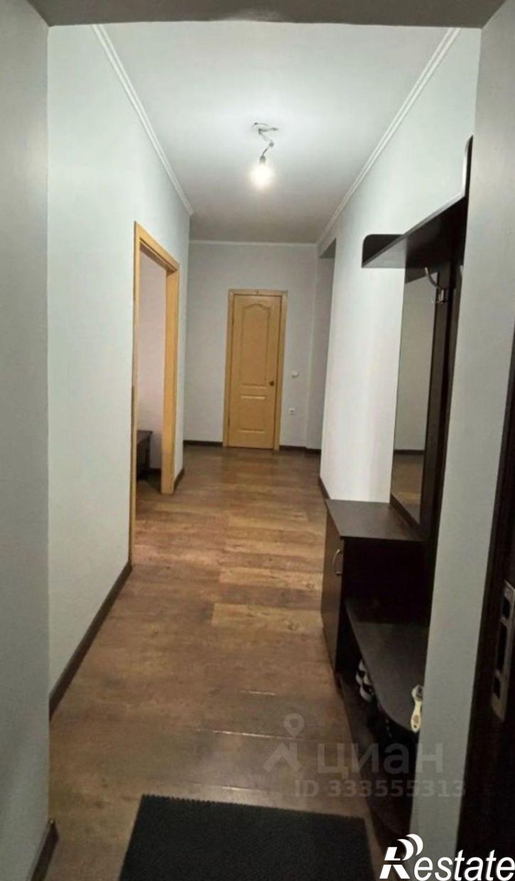 2-комн квартира пр-кт Дружбы Народов, 52,  д. 52