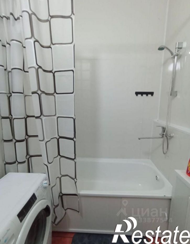 1-комн квартира улица Торосова, 8А,  д. 8А