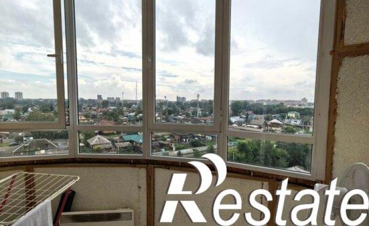 3-комн квартира улица Крылова, 46,  д. 46