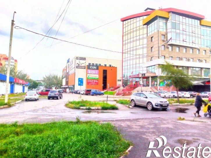 3-комн квартира улица Кати Перекрещенко, 16,  д. 16