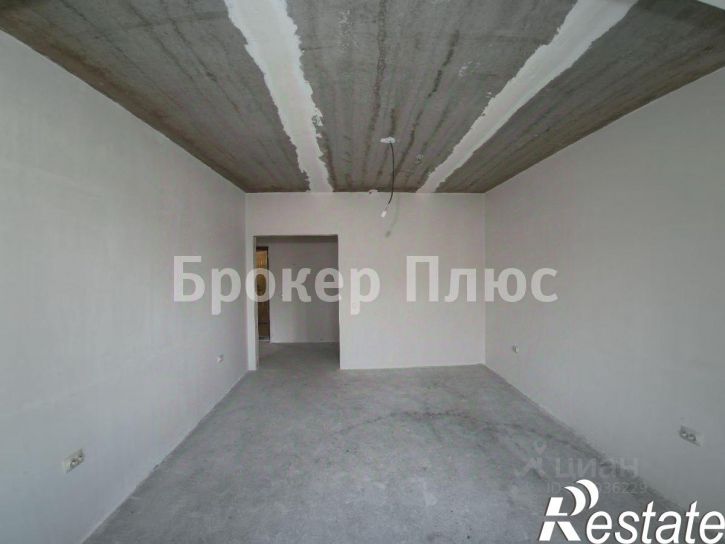 1-комн квартира улица Авиаторов, 1Е,  д. 1Е
