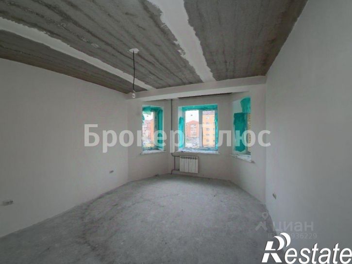 1-комн квартира улица Авиаторов, 1Е,  д. 1Е