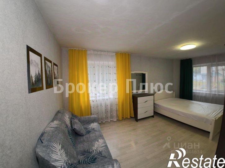 1-комн квартира улица Крылова, 45,  д. 45