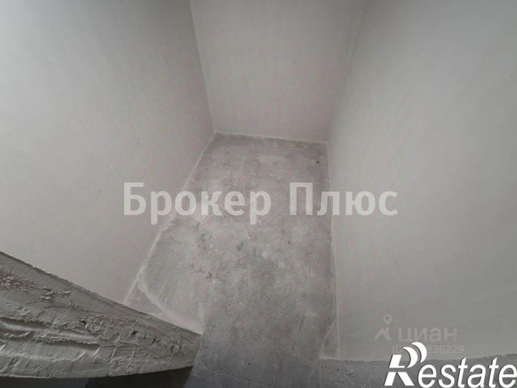 1-комн квартира улица Авиаторов, 1Е,  д. 1Е