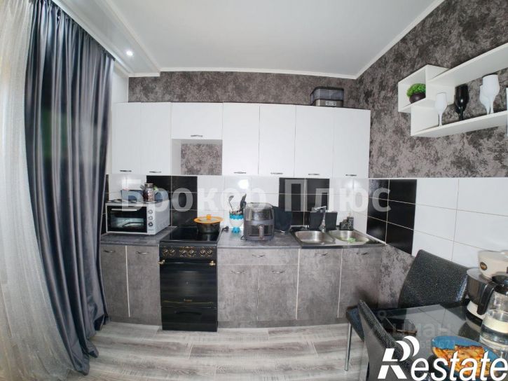 3-комн квартира улица Некрасова, 33,  д. 33