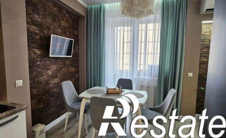 3-комн квартира улица Некрасова, 39,  д. 39