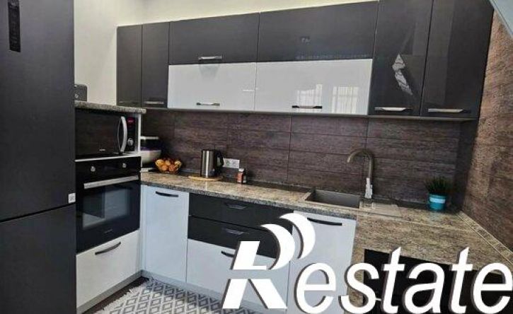 3-комн квартира улица Некрасова, 39,  д. 39