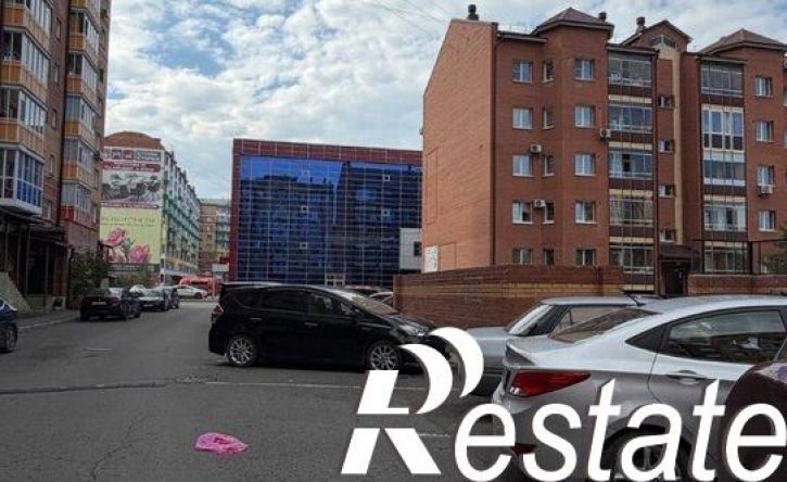 3-комн квартира улица Торосова, 9,  д. 9