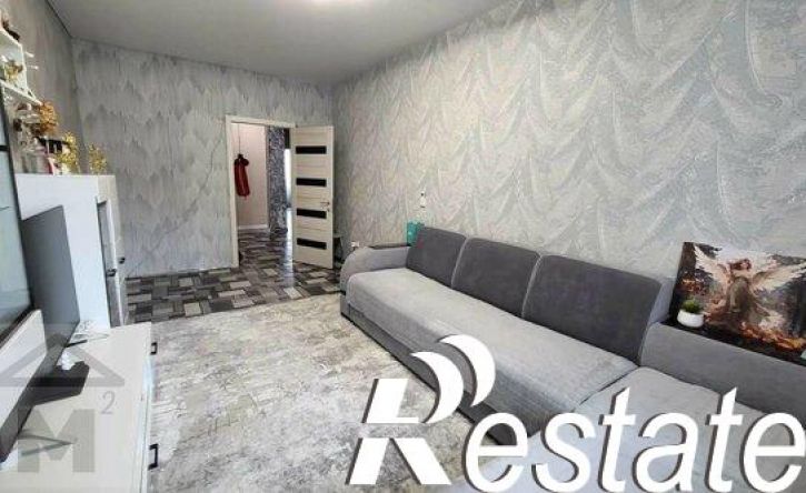 2-комн квартира улица Крылова, 85,  д. 85