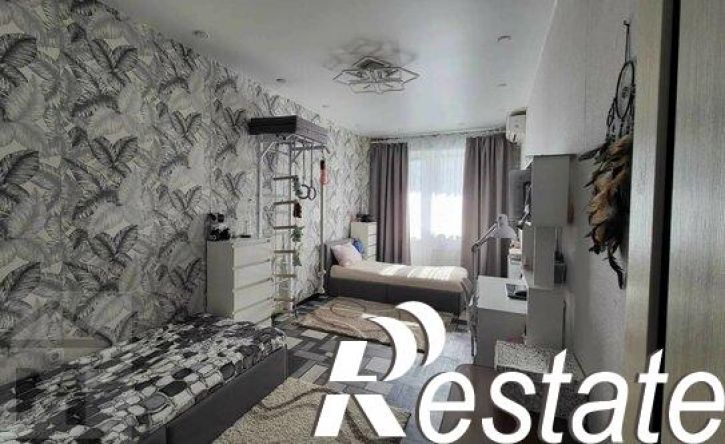 2-комн квартира улица Крылова, 85,  д. 85