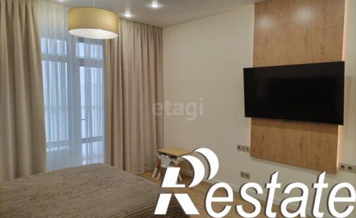 2-комн квартира улица Авиаторов, 1Г,  д. 1Г