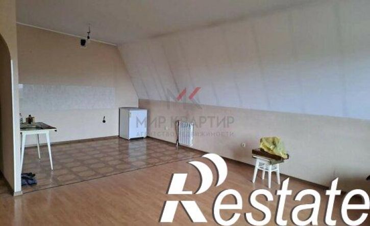 2-комн квартира улица Комарова, 24,  д. 24