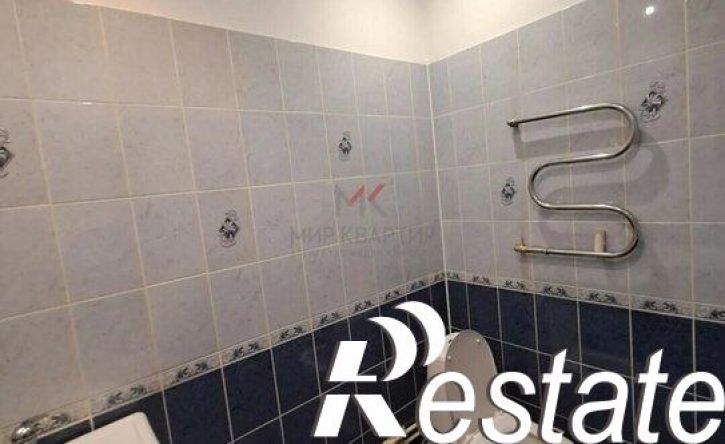 2-комн квартира улица Комарова, 24,  д. 24