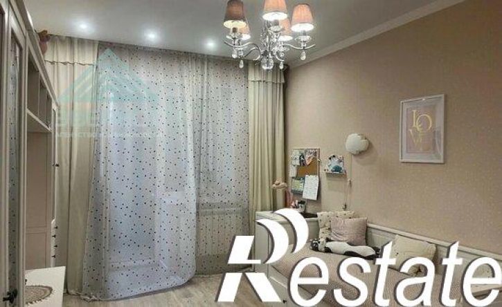 3-комн квартира улица Авиаторов, 6,  д. 6