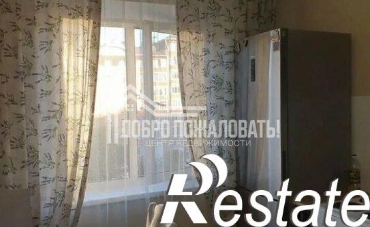 3-комн квартира улица Торосова, 8,  д. 8