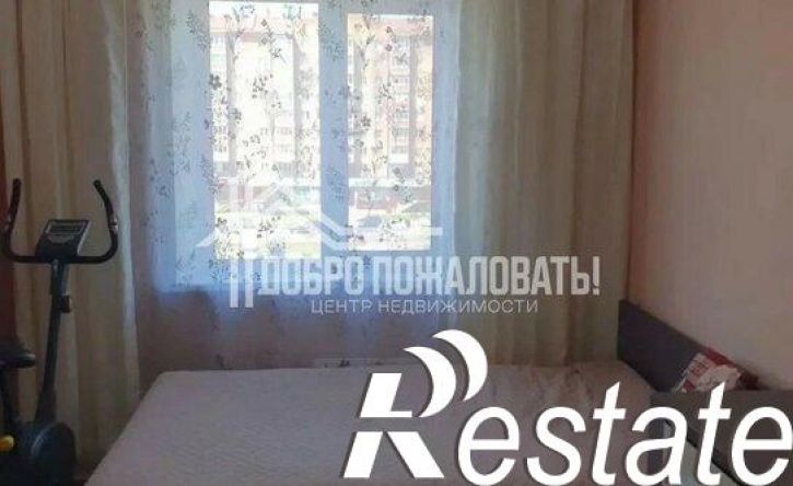 3-комн квартира улица Торосова, 8,  д. 8