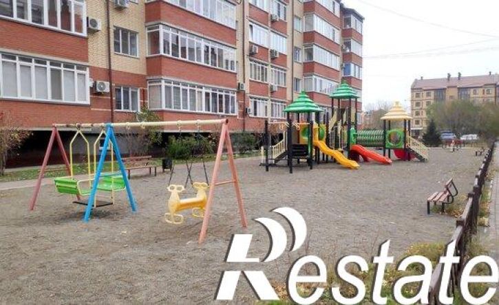 3-комн квартира улица Авиаторов, 16,  д. 16