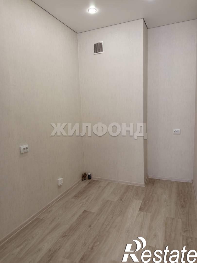 Купить студию за 5 320 000 рублей на Генерала Тихонова ул., д.14