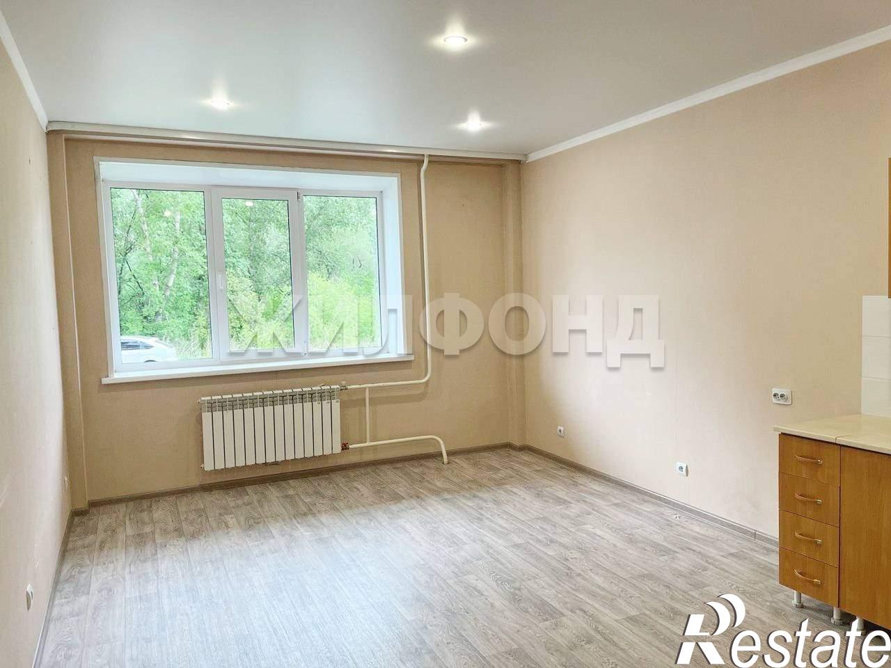 Купить студию за 3 600 000 рублей на Комарова ул., д.9Б
