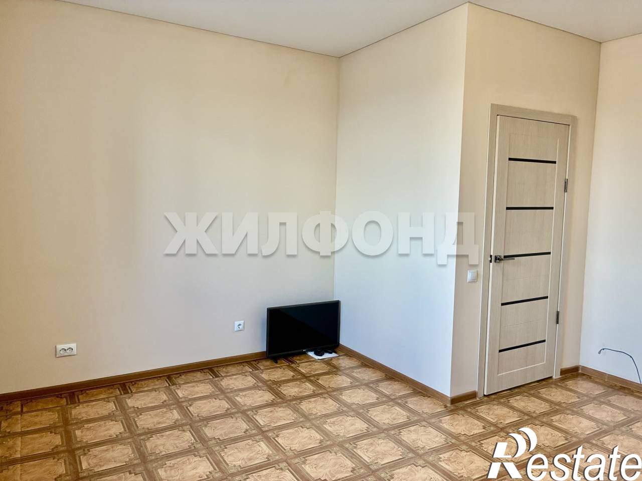Купить квартиру за 5 800 000 рублей на Кирова ул., д.183/2