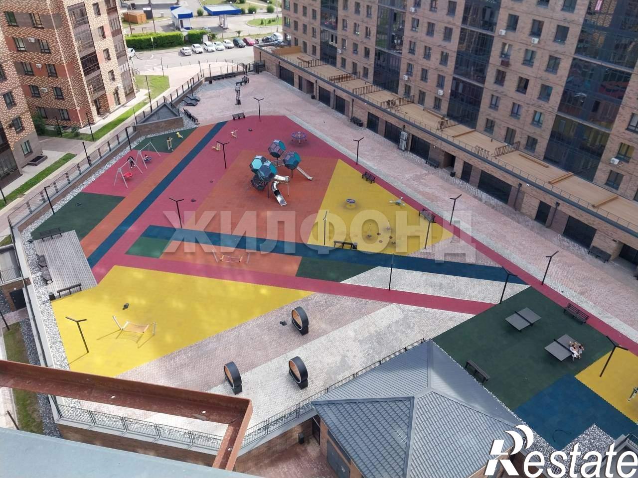 Купить квартиру за 6 400 000 рублей на Комарова ул., д.7А